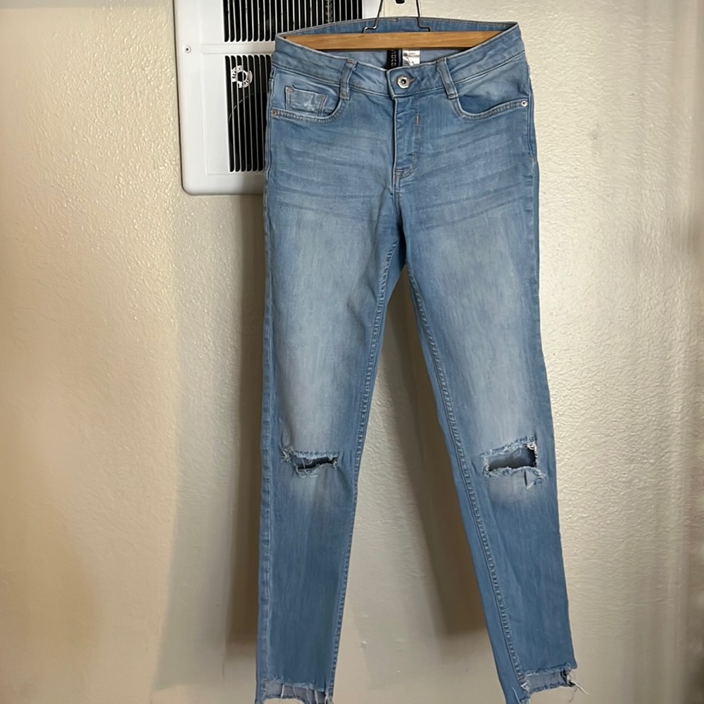 Light wash jeans